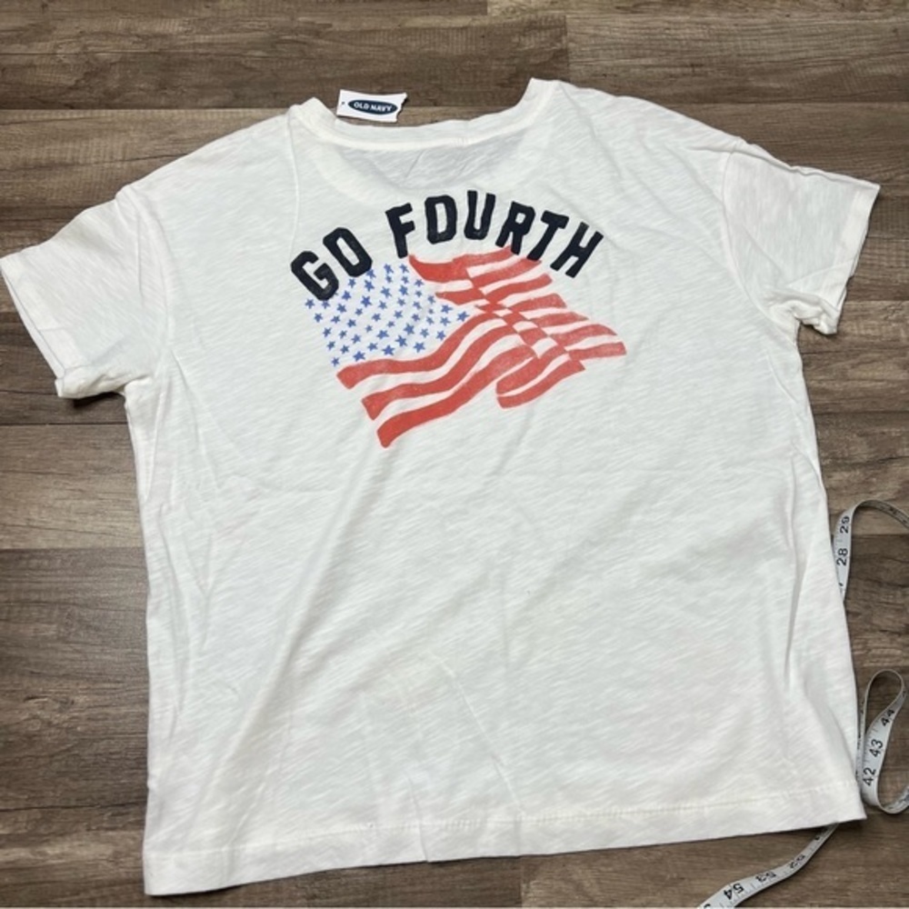 Old Navy Graphic T-Shirt size XL